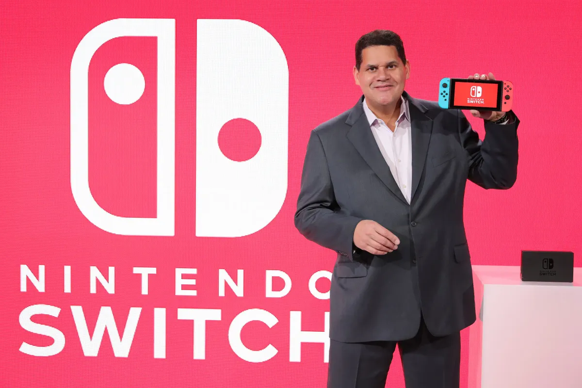 Reggie Fils-Aimé critica falta de jogos da Microsoft no Switch 2 e diz estar “surpreso” com postura da empresa
