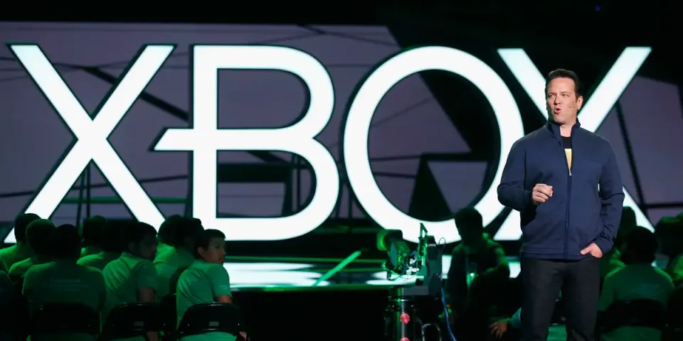 Mike Ybarra critica falta de identidade da marca Xbox e sugere foco total como publicadora